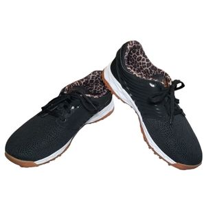 New Balence Women's Golf Shoes Size 8.5